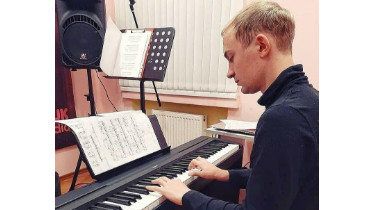 Заняття з вокалу для початківців і професіоналів