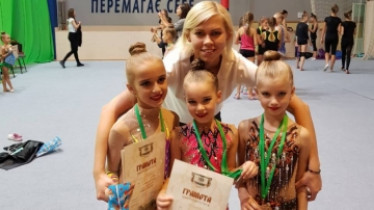 Гурток «Художня гімнастика»